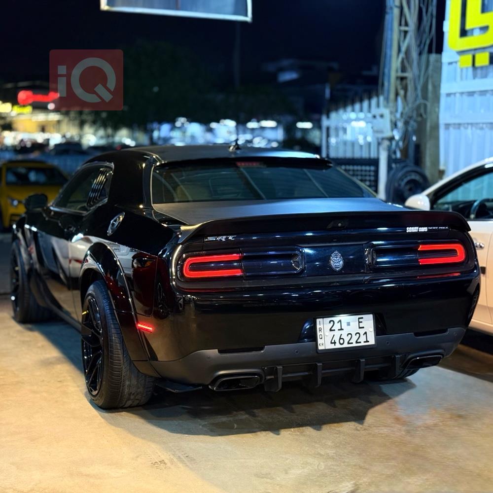 Dodge Challenger